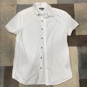 Kenneth Cole Short sleeve button down Size Small